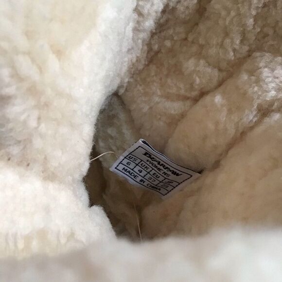 BearPaw Abigail Winter Suede Toggle Boots - Picture 2 of 8